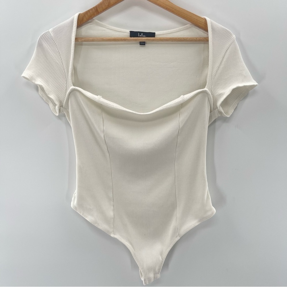 Lulu’s Y2K  Ribbed Square Heart Neckline Preppy Cap Sleeve Bodysuit Size XL